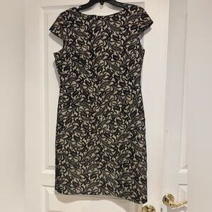 Women’s dress in Black and beige size 12
